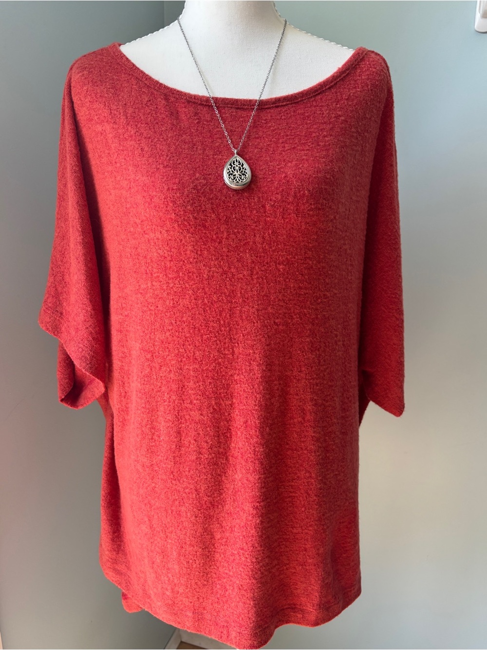 Bucketlist Brand Orange Wide-Sleeve Knit Scoop Neck Top - Size M
